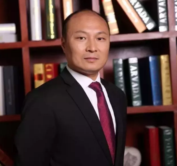 阳光视线董事长,王永红